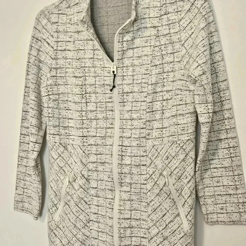 Soft Surroundings Full Zip Euc With Split Back Hem - image 5